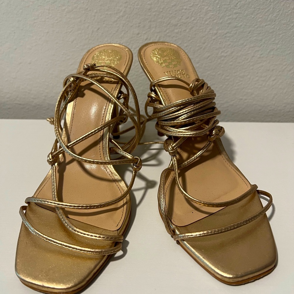 Vince camuto Gold strappy heels